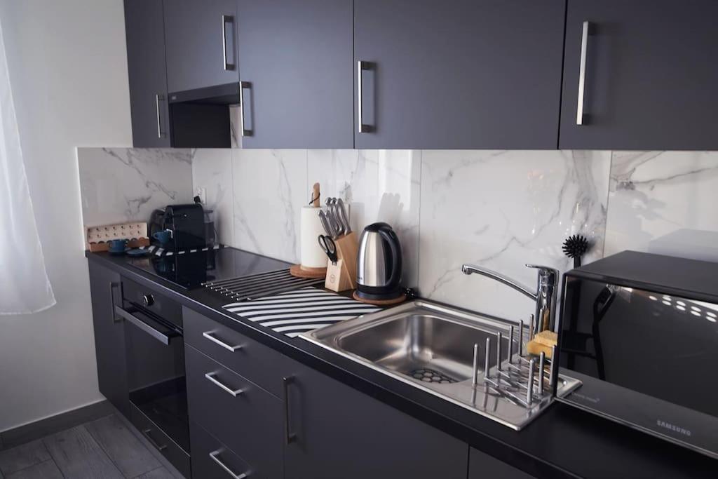 Apartament Carolina Rzeszów Eksteriør billede